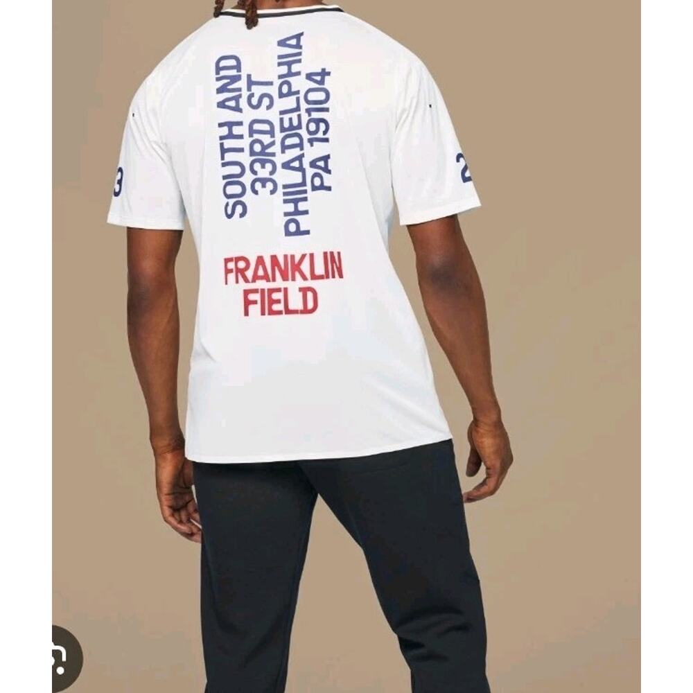 On Running Shirt Unisex 2XLWhite Penn Relays T Running Performance Top Athletic